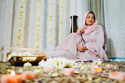 Aaina | عائنہ