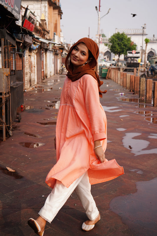 Kashish – Peach Kurta Pant Set