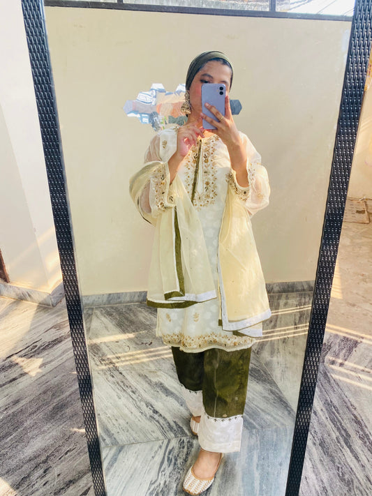 Noor | نور