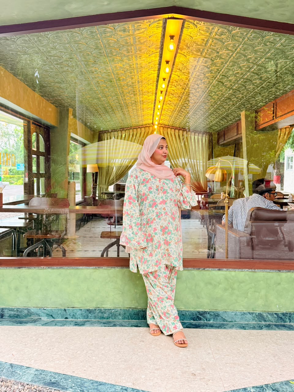 Pink Floral Farshi