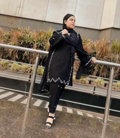 Surkh | سرخ