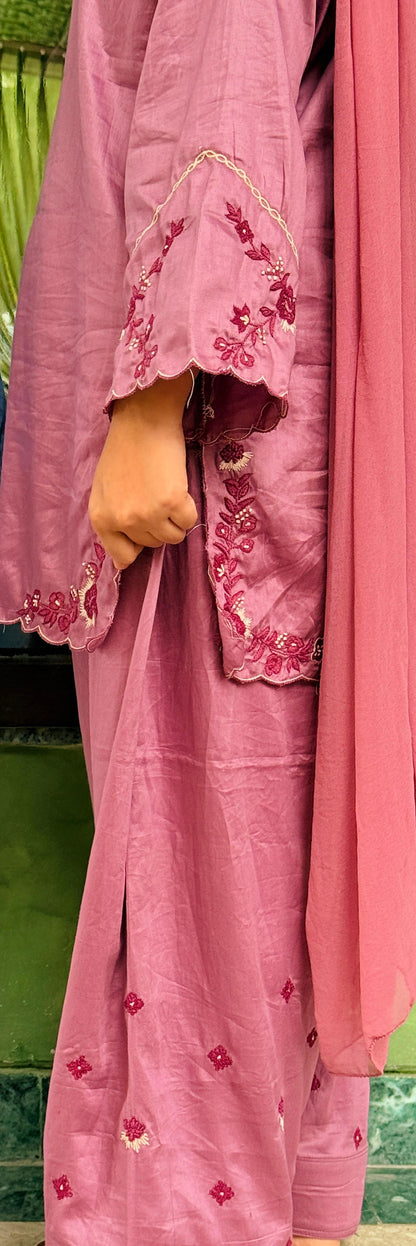 Mauve Floral Farshi